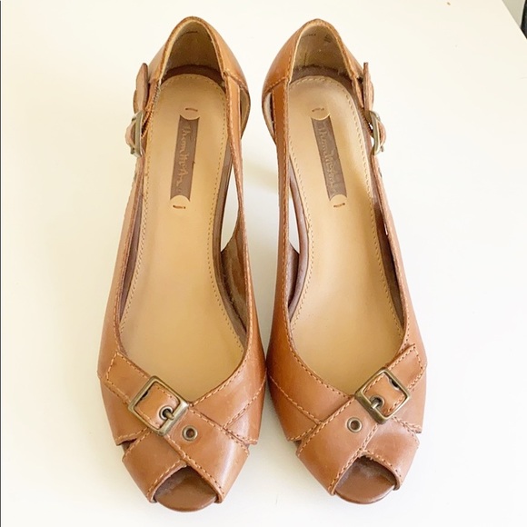 Thom McCan Brown peep toe Heels - Picture 2 of 9